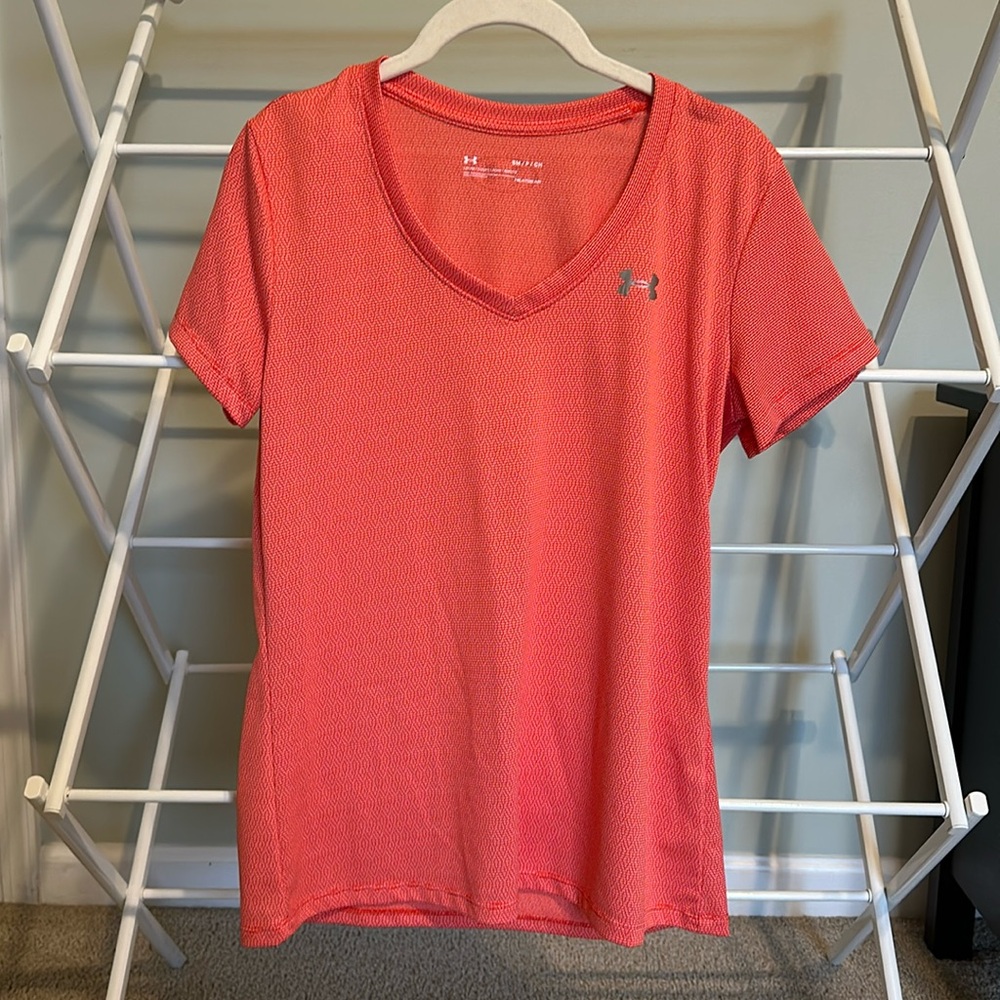 Women’s Under Armour Tshirt